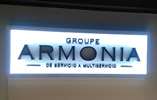 Corpóreo con luz